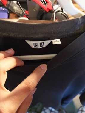 Uniqlo U Black boxy tee